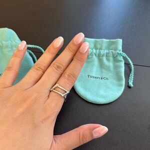 Tiffany & Co Frank Gehry Open Torque silver ring size 5